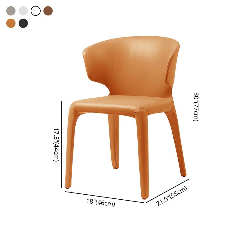Silla de comedor individual con respaldo de ala y acabado mate de sillón de cuero estilo diseñador