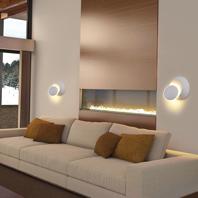 Round Disc Shape Wall Lamp Modern Style Acrylic 1 Light Sconce in Black / White