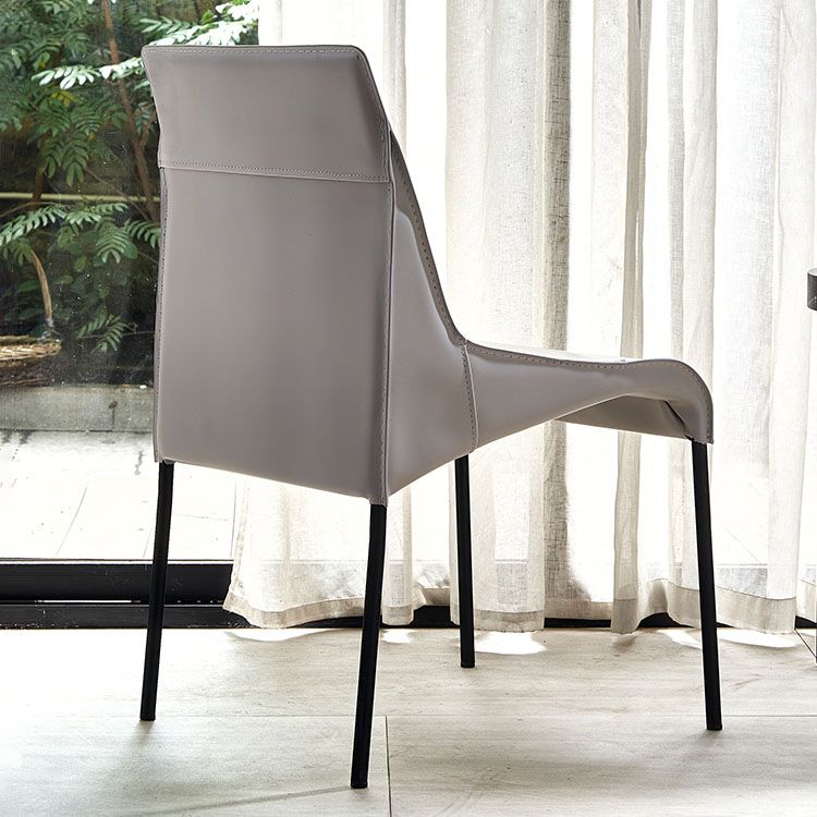 Silla de comedor contemporánea de cuero Restaurante Silla con respaldo sólido con brazo