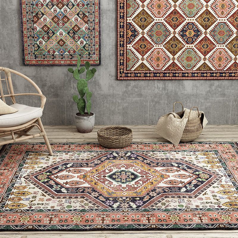 Traditional Living Room Area Carpet Antique Pattern Polyester Area Rug Stain Resistant Rug