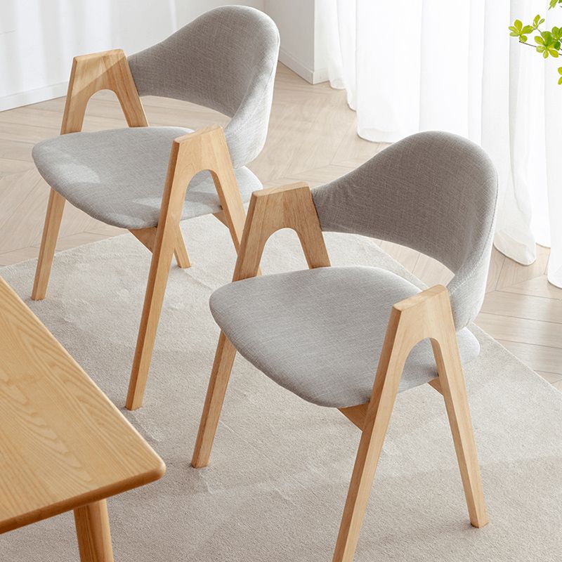 Silla de comedor abierta con acabado mate tapizada para tienda de té con leche escandinava