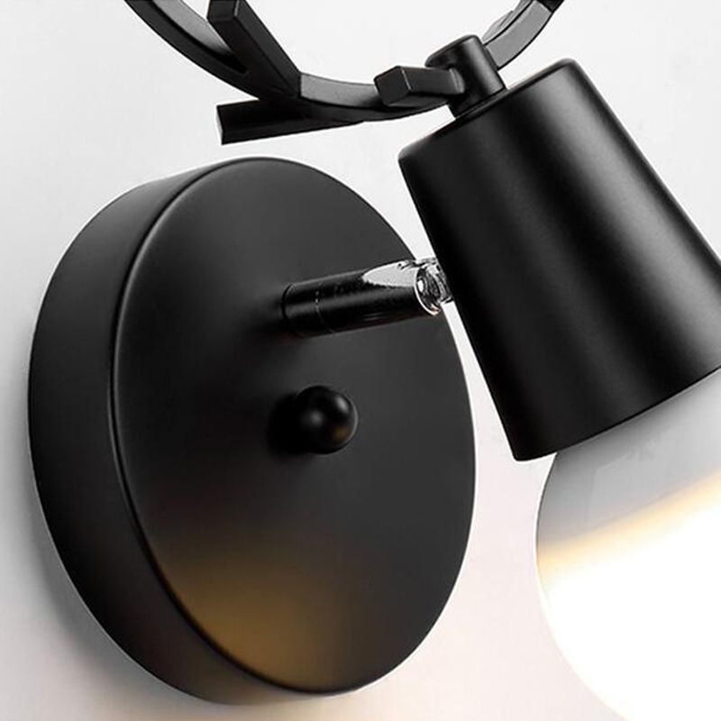 Metal Unique Shape Wall Lights Modern Style 1 Light Wall Sconce for Bedroom
