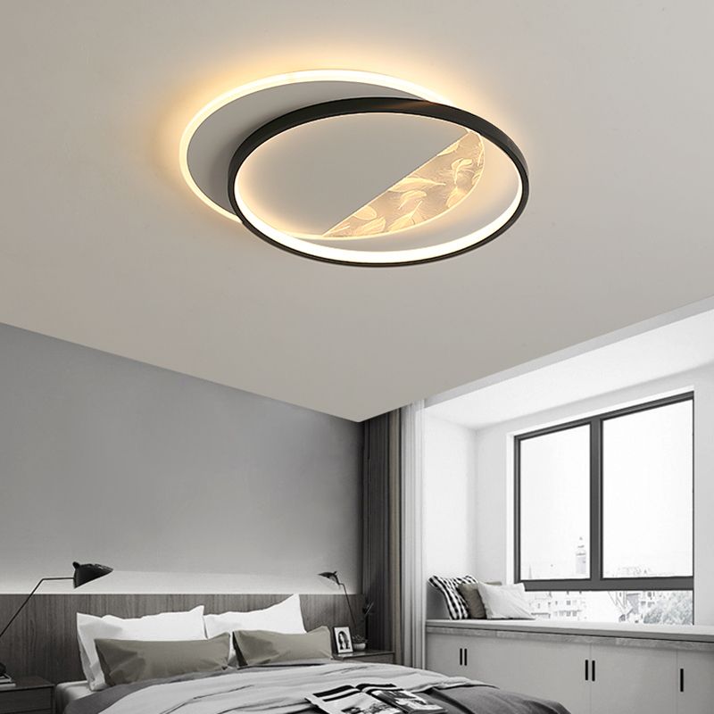 LED géométrique à LED à LED à lutte contre le plafond à la simplicité moderne Plume Plured Fer Flush Mount pour le salon