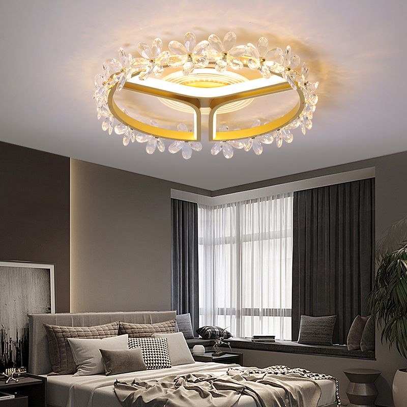Lámpara de techo moderna de metal dorado y altura de montura de cristal transparente para sala de estar
