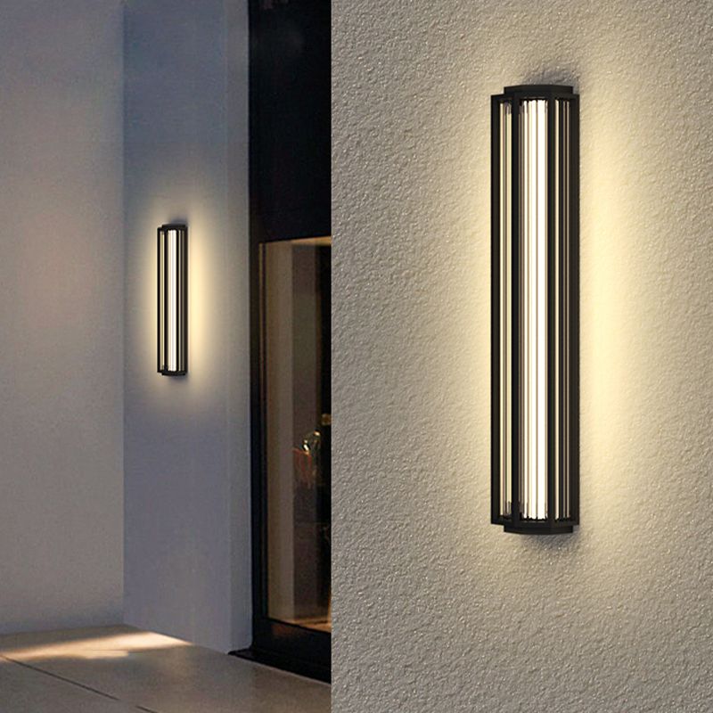 Simple Wall Sconce Black Outdoor Wall Light Fixture with Metal