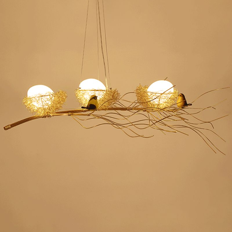 Bird and Nest Island Lampada decorativa in metallo in metallo appeso con tonalità in vetro di uova
