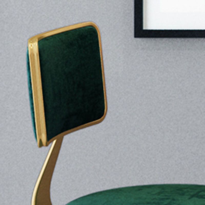 Scandinavian Round Barstools for Home Armless Stools with Metal Base