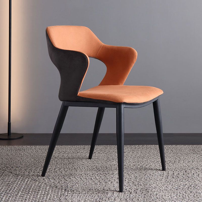 Moderne faux lederen eetkamerstoelen arm metalen eetstoelen voor restaurantgebruik