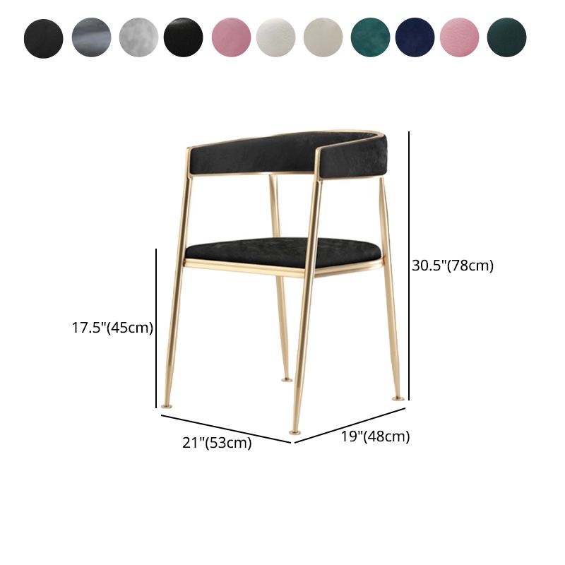 El comedor del metal de Glam preside el sillón tapizado trasero abierto