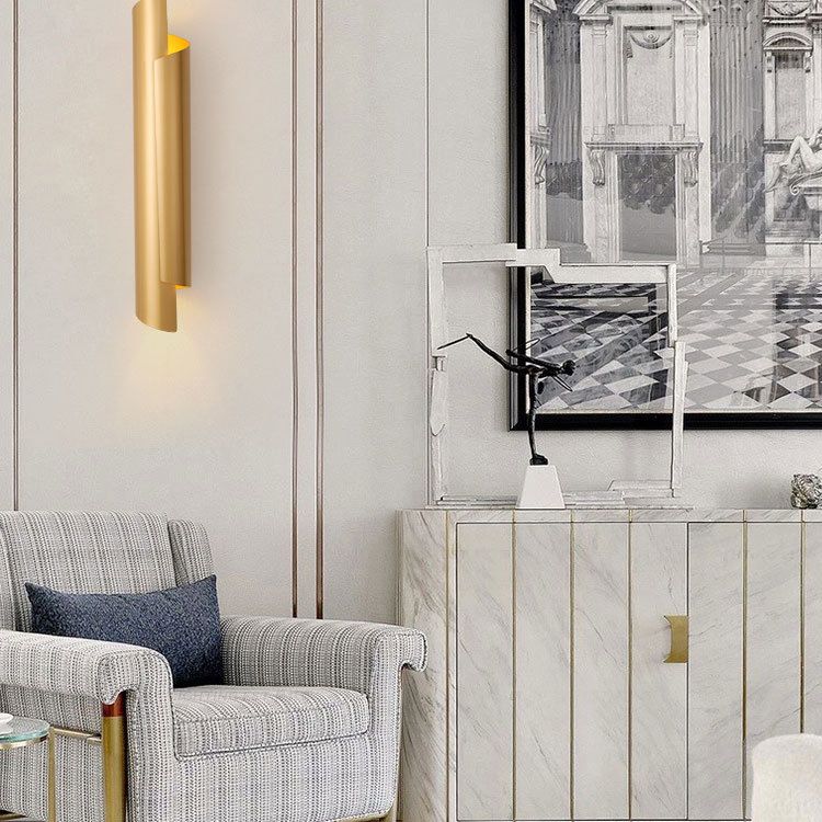 Post moderne en métal mural mouline en bobin