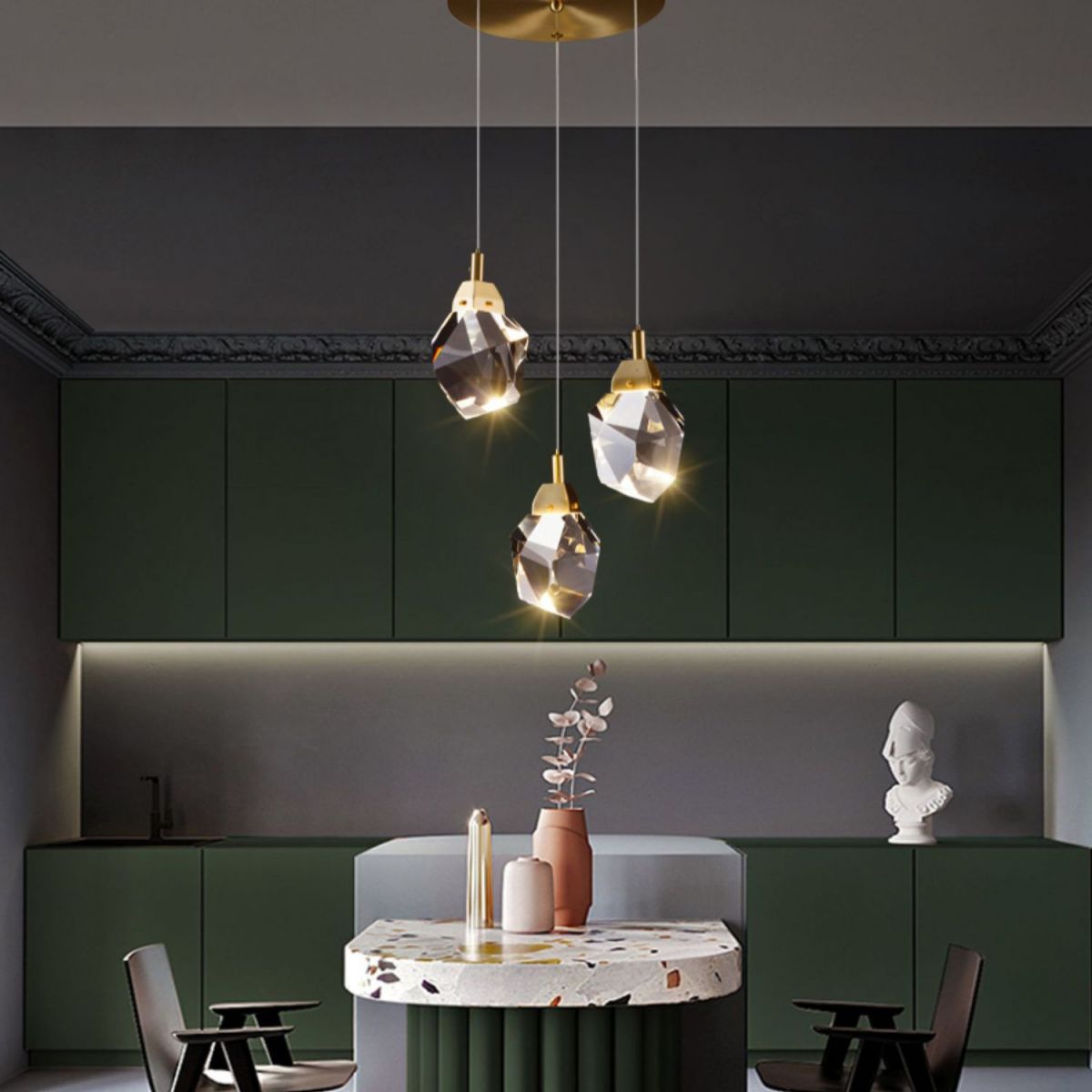 Postmoderne Einfachheit Geometrisch hängende Deckenleuchte Kristall -Aufhängung Anhänger Licht für das Restaurant