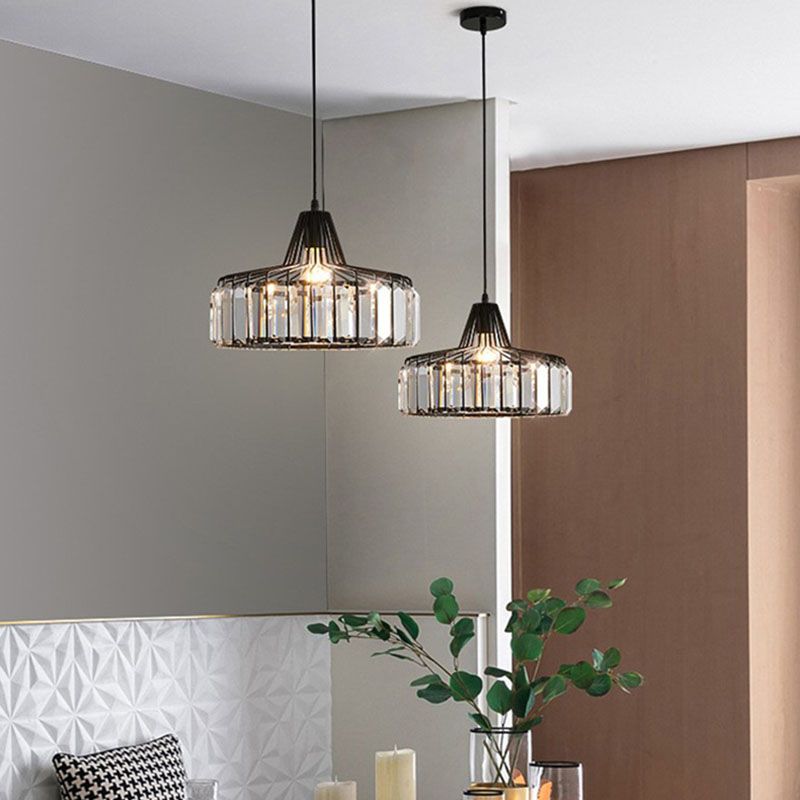 Lampe suspendue à pendentif de dôme créatif moderne lampe suspendue en fer forgé avec de l'ombre en cristal