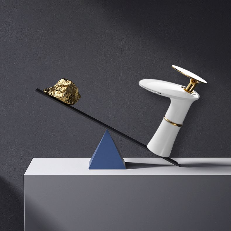 Modern Bathroom Sink Faucet Lever Handle Waterfall Spout Sink Faucet