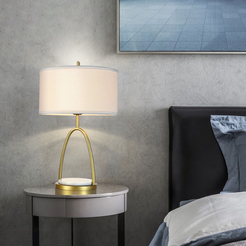 Comodino in metallo bianco tamburo Illuminazione Modernismo Lampada da tavolo in tessuto a 1 luce per soggiorno