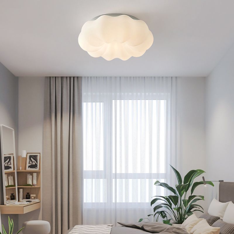 Metal Close to Ceiling Lamp Modern Style LED Cloud White Ceiling Lighting