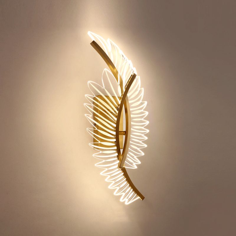 Unique Shape Wall Mounted Light Fixture Modern Wall Mounted Lighting in Gold