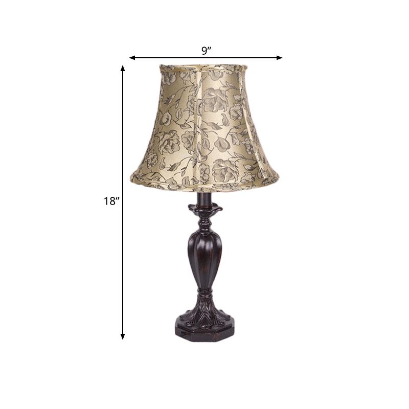 Tissu beige table de chevet de la lampe
