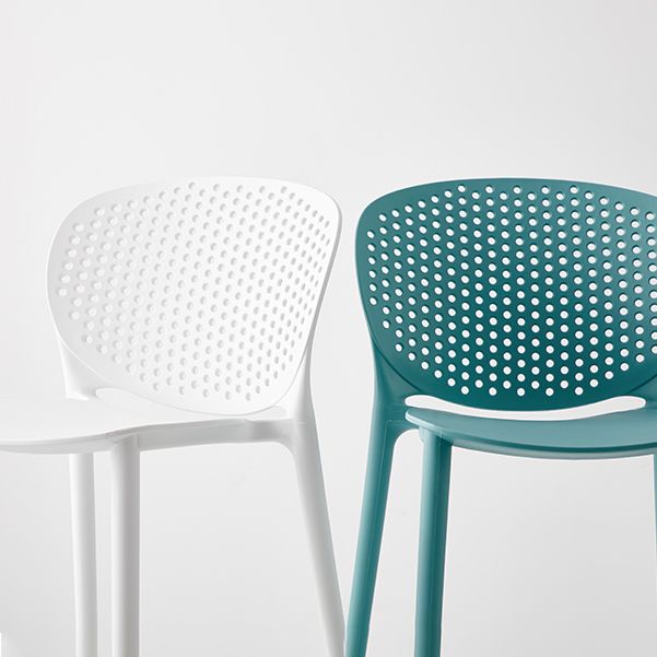 Industrial Stackable Armless Bar Stool Plastic Low Back Bar Stool