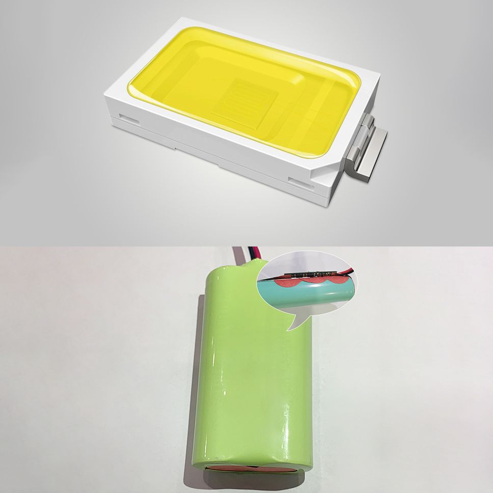 Contemporary Outdoor Lamp Minimalist Solar Lamp with Acrylic Shade for Backyard