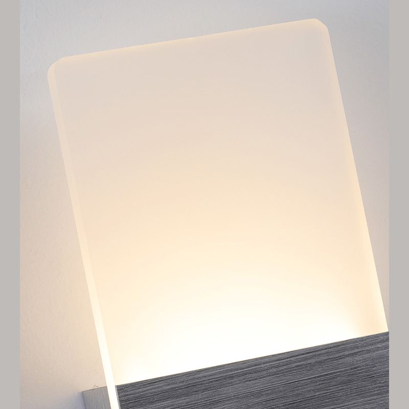 Lámpara de pared LED acrílica rectangular de aluminio cepillada estilo contemporáneo Simplicidad de apliques de interior para pasillo del pasillo