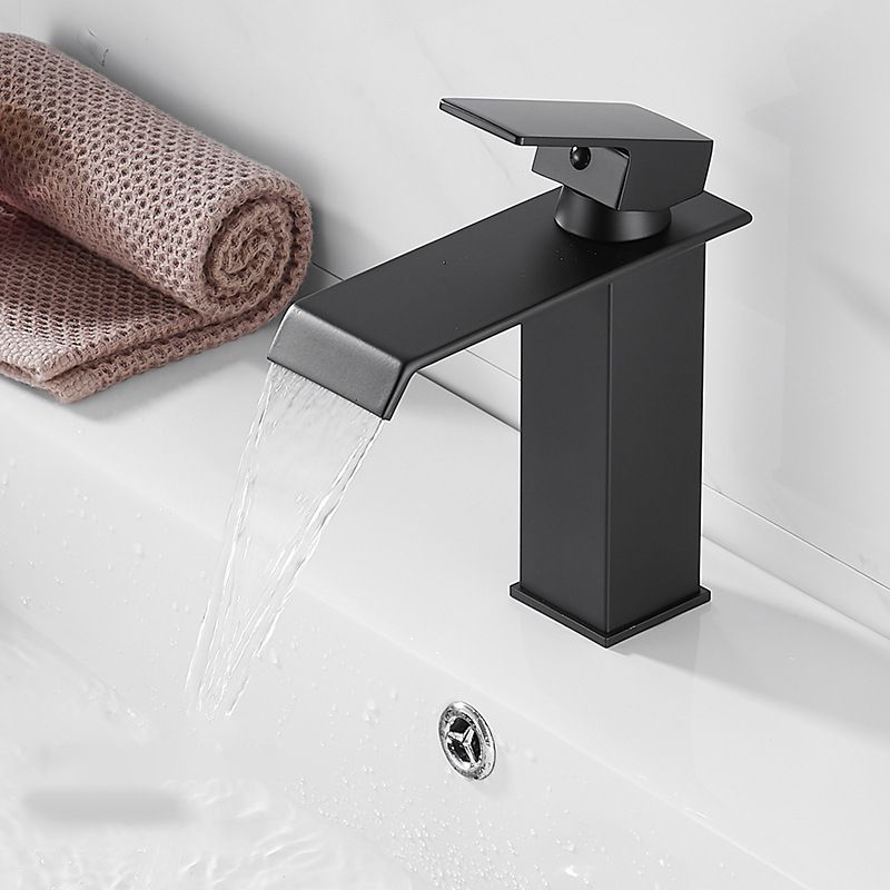American Style 1 Handle Waterfall Basin Faucet, Bathroom Water Sink Faucet with Drain