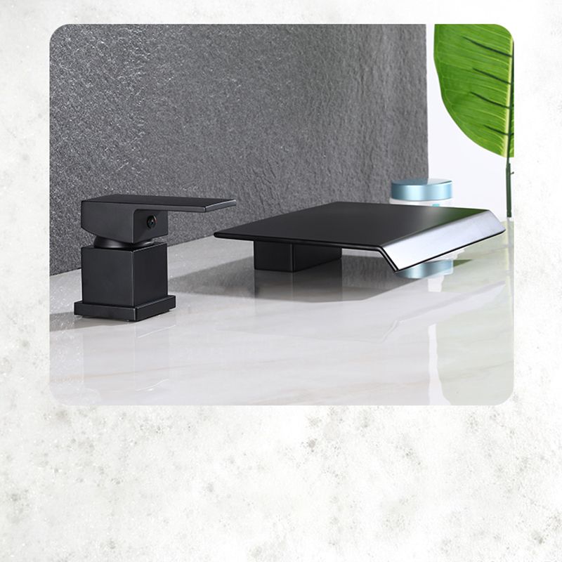 Modern Deck Mounted Metal Tub Filler Low Arc Faucet in Black/Gold