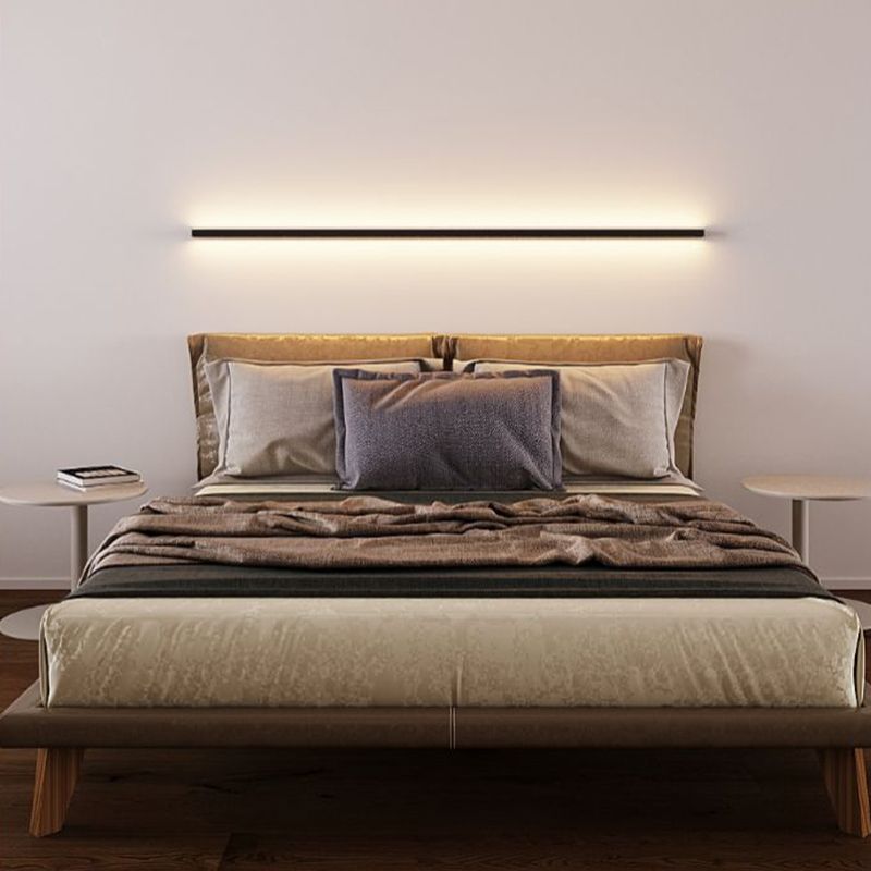 Linear Shade Metal Wall Sconce Modern Style 1 Light Wall Mounted Lighting in Black