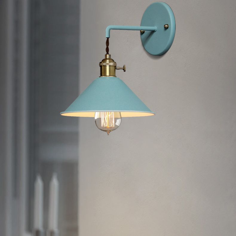 1 Light Metal Wall Mounted Light Fixture Modern Cone Wall Sconce Lighting for Dining Room