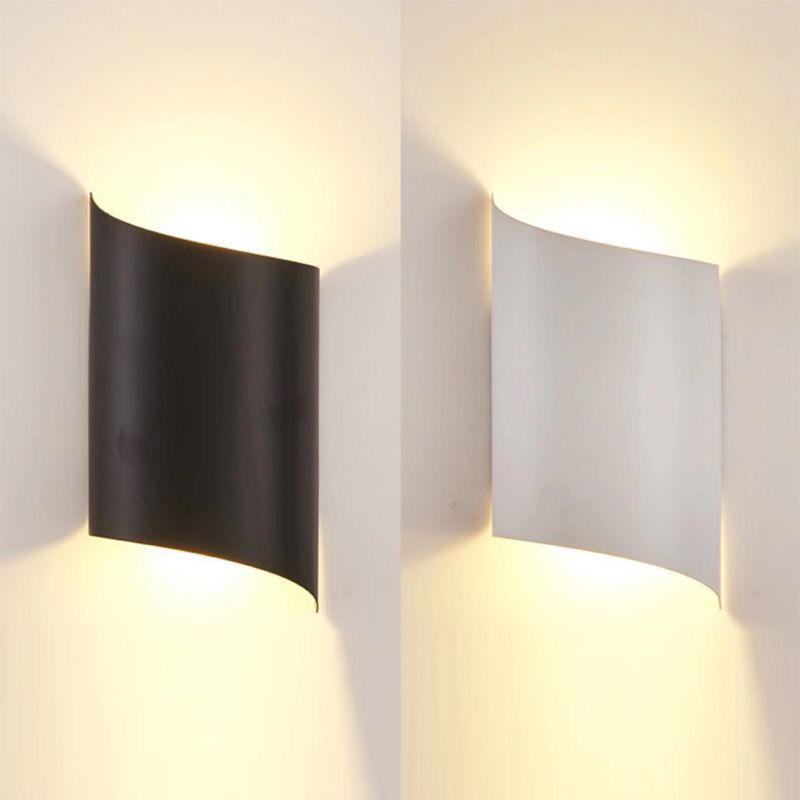Zeitgenössische Aluminium -Wandleuchte 8,5 "hoch 2 Leuchten LED -Wandscheibe für draußen