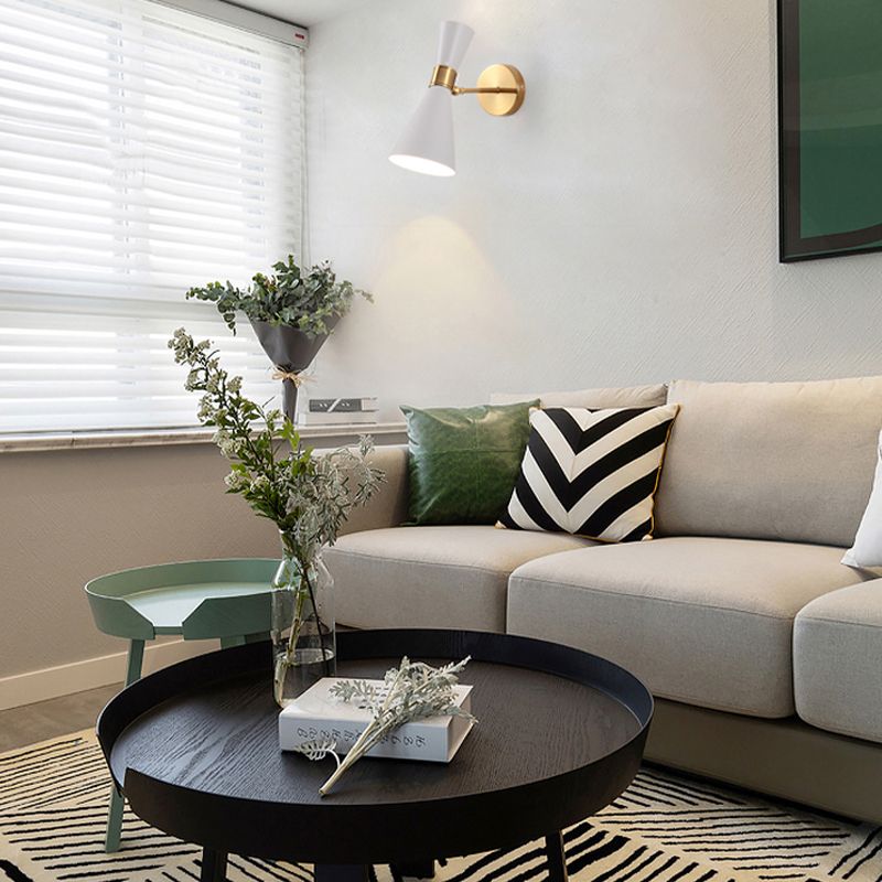 Lampada montata a parete di fiammata Postmoderna semplicità in metallo muro di scarico per soggiorno