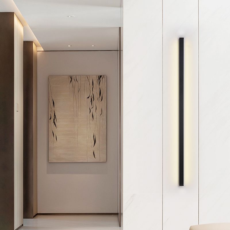 Linear Shape Metal Wall Light Modern Single Light Wall Light Fixture in Black
