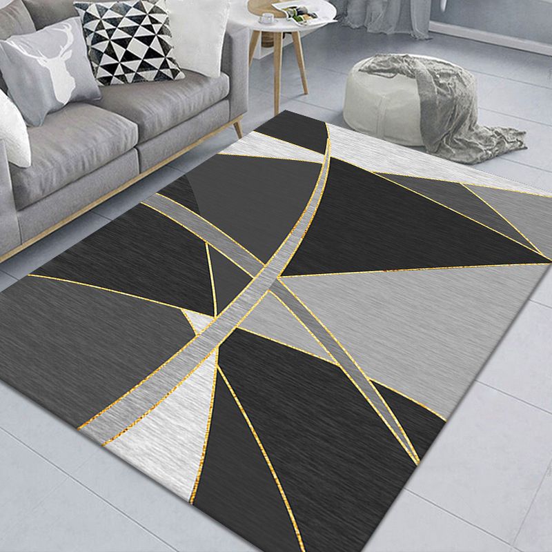 Black Modern Rug Polyester Pattern Indoor Rug Stain Resistant Rug for Living Room