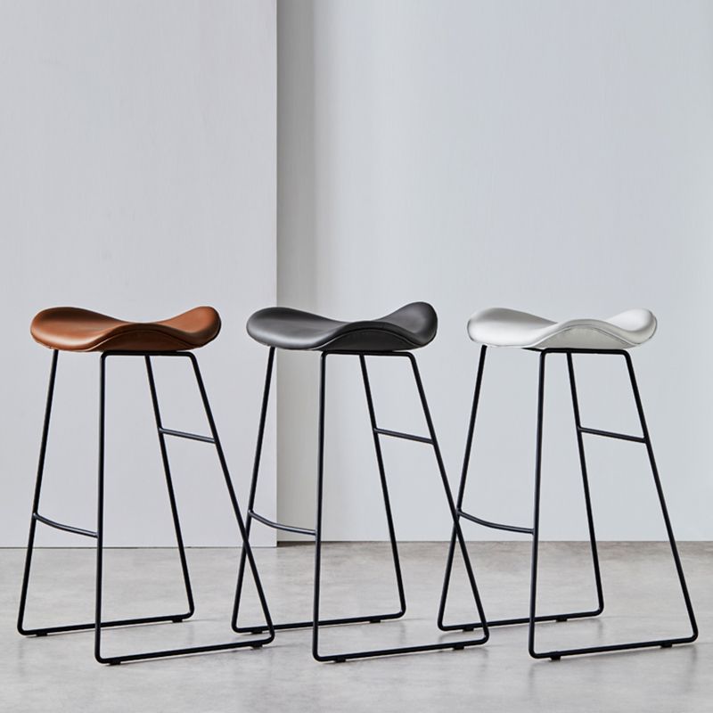 Tabouret de comptoir en cuir moderne, repose-pieds sans dossier, siège de selle, tabouret de Bar pour Bar