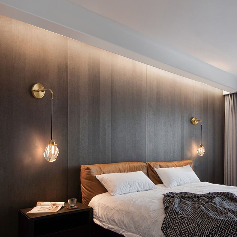 Gold Geometric Hanging Wall Lamp in Modern Luxury Style Copper Wall Sconce with Crystal Shade