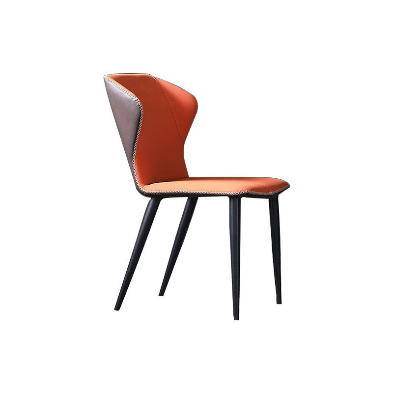 Silla lateral de cuero contemporánea para restaurante Sillas de comedor con respaldo orejero