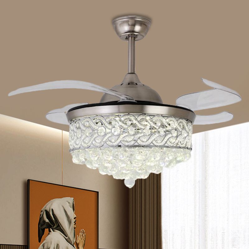 4-Blade-LED-Salon-Anhänger-Lüfterlampe moderne Gold/Silber-Halbblüte mit runden geschnittenem Kristallschatten, 19 "W.