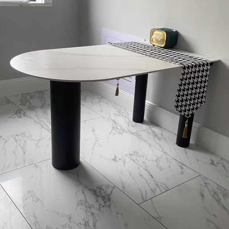Mesa blanca de forma irregular para la mesa de la isla de piedra sinterizada del restaurante con 3 patas