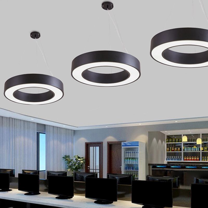 Scatto rotondo a sospensione a sospensione Luce Light Metal LED Modern Down Lighting Ciondolo in nero