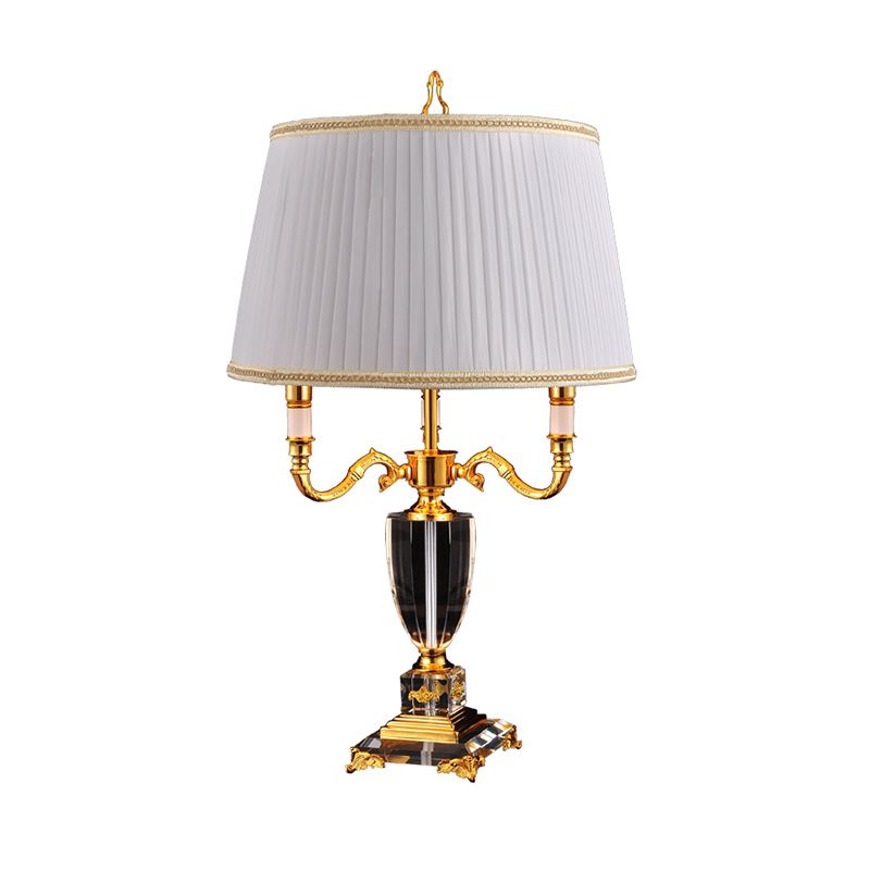 Weißer Drum Shade Schreibtisch hell modern