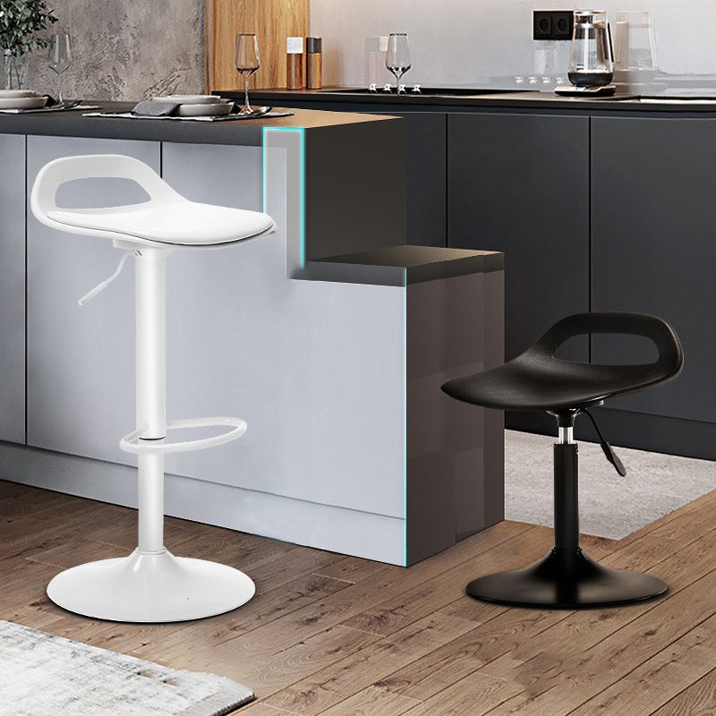 Taburete de bar de cuero moderno para comedor, taburete de bar giratorio con respaldo