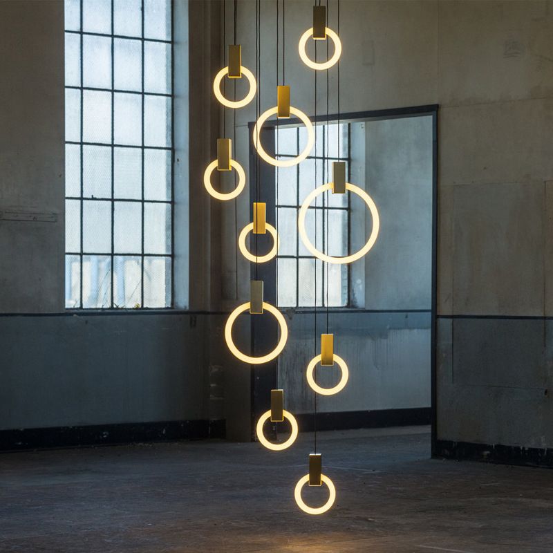 Luce appesa a LED in oro in alluminio in moderno luce a filo in ferro battuto in ferro battuto con tonalità acrilica