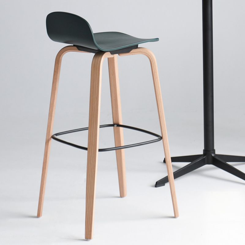 Plastic Low Back Bar Stools Scandinavian Beech Wood Base Barstool