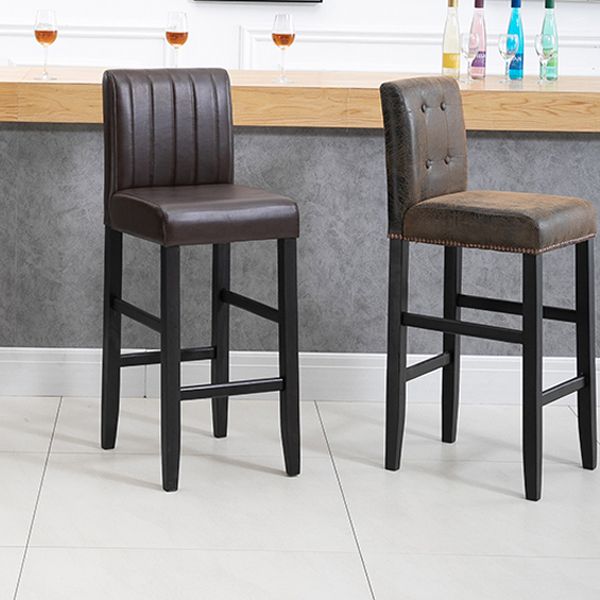 Taburete de bar Bristol de madera maciza de cuero moderno con reposapiés y respaldo bajo