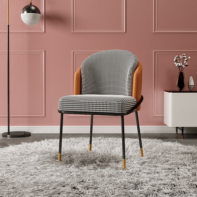 Glam metalen eetkamerstoelen Parsons armloze eetkamerstoelen voor restaurantgebruik