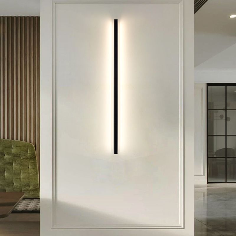 Linear Shade Metal Wall Sconce Modern Style 1 Light Wall Mounted Light in Black