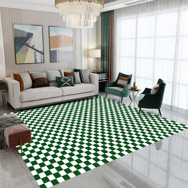 Checkered Geometric Style Rug Indoor Rug Easy Care Pet Friendly Machine Washable Carpet