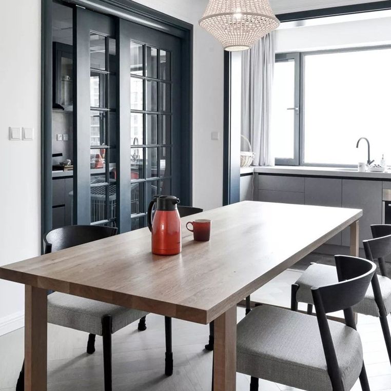Dennen vaste houten rechthoektafel moderne eettafel met dubbel voetstuk voor restaurant