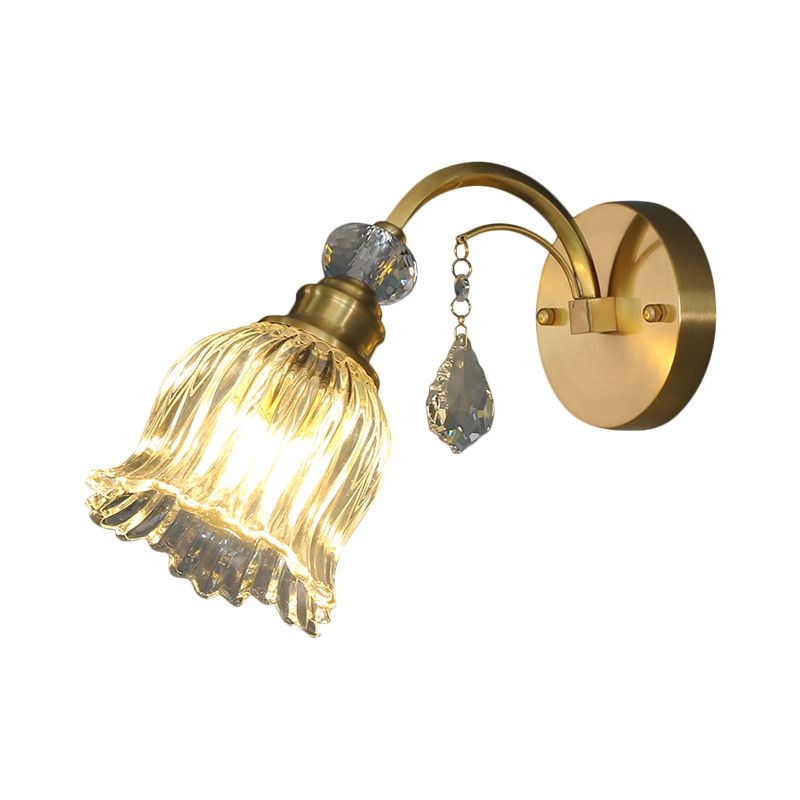 Magazijnbloemwandwandlicht 1-bulb helder geribbelde glazen wand gemonteerd lamp met kristallen druppel decor in messing