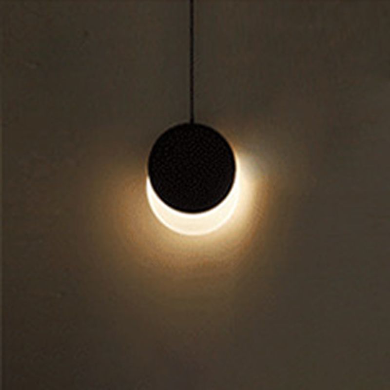 Metalen cirkelvormige tint hanglampen moderne stijl 1 kop hangende montage armatuur voor bed