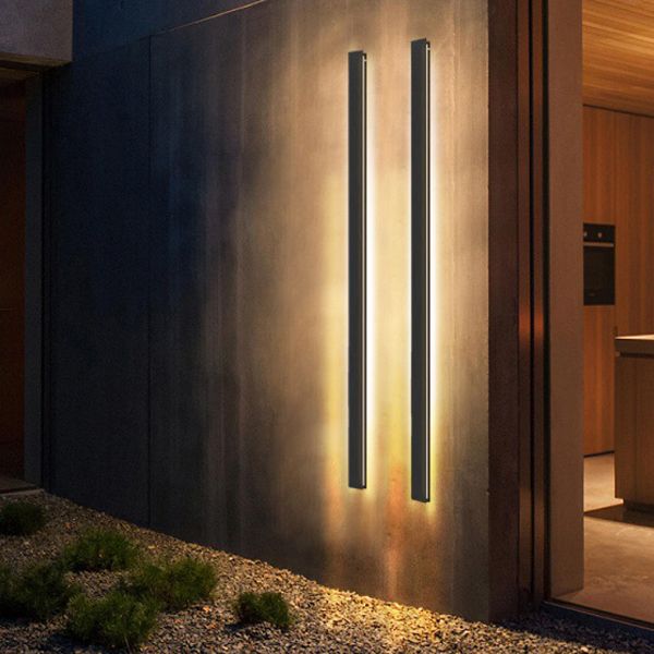 Modern Style Linear Wall Sconce Lights Metal 1 Light Wall Lighting Ideas in Black